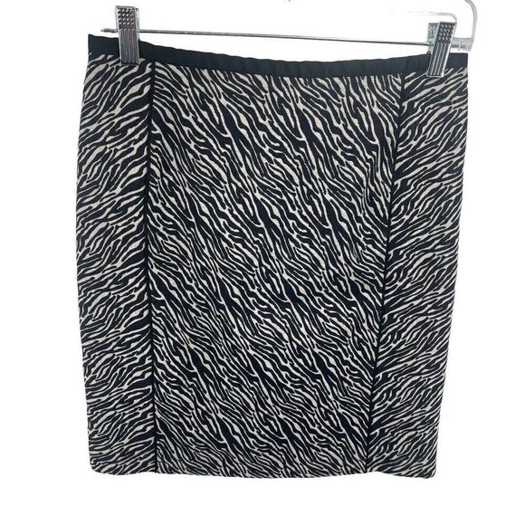 H&M Women's Pencil Skirt Straight Mini Animal Print Zip Black White zebra 6 - Picture 5 of 9